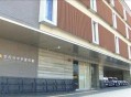 美国男子在日本当街殴打一名中国游学团的初中生，拒不认罪