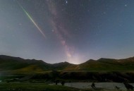 明日，九月英仙座ε流星雨将迎来极大！