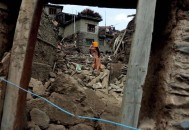 阿富汗6.0级地震导致数千人遇难，“以为世界末日到了”