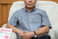 格非：青年作家的写作要有“攻击性”，要敢于冒险｜书香名家