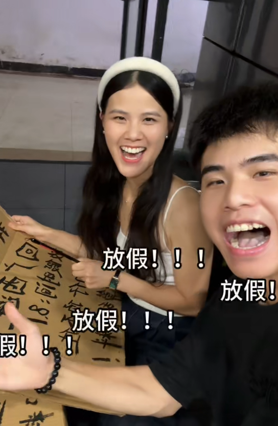 长沙太热了！卖螺蛳粉的广西仔集体放假回老家：今年真的受不了-第4张图片