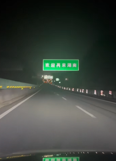 长沙太热了！卖螺蛳粉的广西仔集体放假回老家：今年真的受不了-第8张图片
