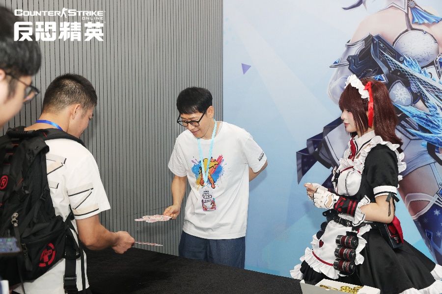 CSOL暑期传奇武器曝光,大灾变新地图决战道格拉斯-第2张图片
