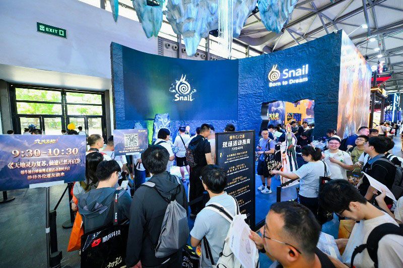 CJ现场直击,方舟系列《方块方舟：地下迷城》试玩人气爆棚-第2张图片