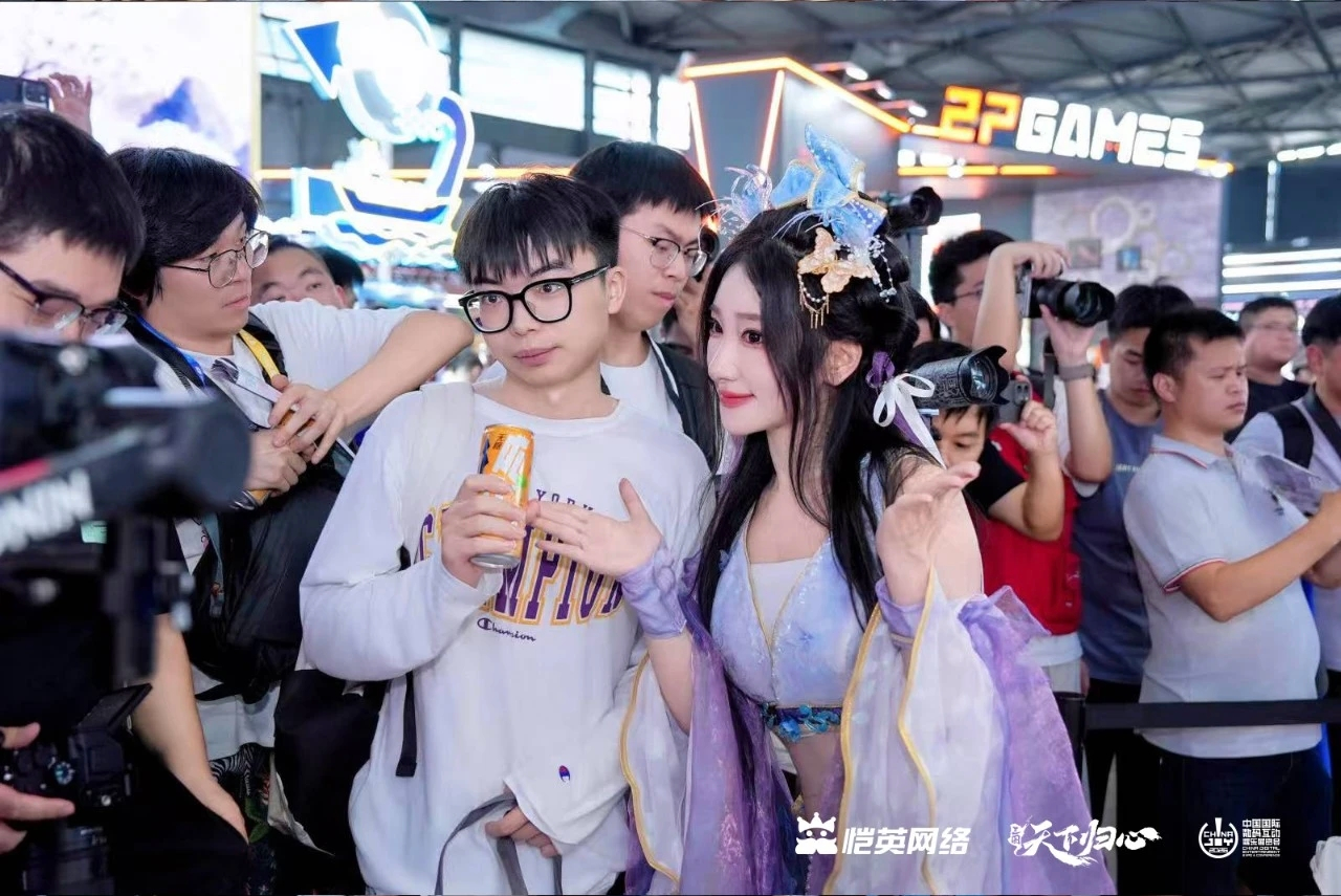 恺英网络携996传奇盒子等三大产品亮相2026ChinaJoy-第9张图片